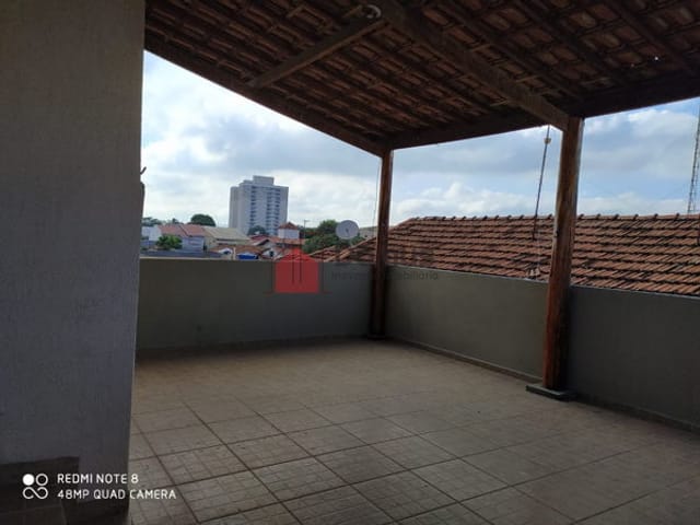 Casa com 300m², à venda, no bairro Alto do Tabaú em Pindamonhangaba