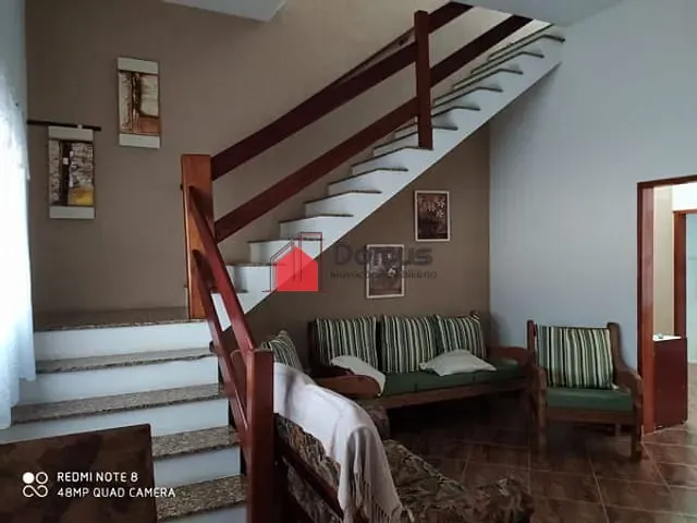 Casa com 300m², à venda, no bairro Alto do Tabaú em Pindamonhangaba