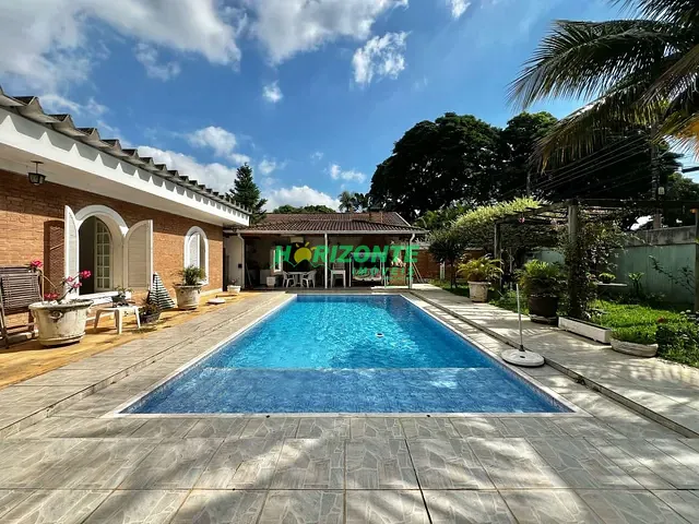 Casa com 900m² 5 quartos e 5 banheiros, à venda, no bairro Jardim Esplanada em São José dos Campos