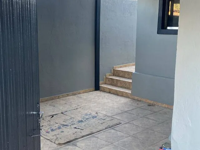 Casa com 275m² 3 quartos e 2 banheiros, para alugar, no bairro Centro em Cajamar