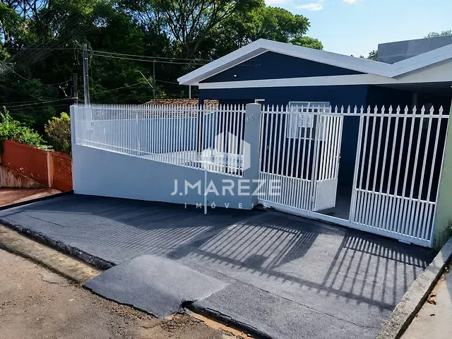 Casa 3 quartos e 1 banheiro, à venda, no bairro Vila Operária 2 em Apucarana