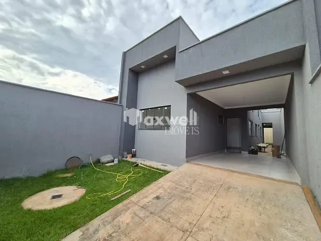 Casa com 222m² 3 quartos e 2 banheiros, à venda, no bairro Parque Veiga Jardim em Aparecida de Goiânia