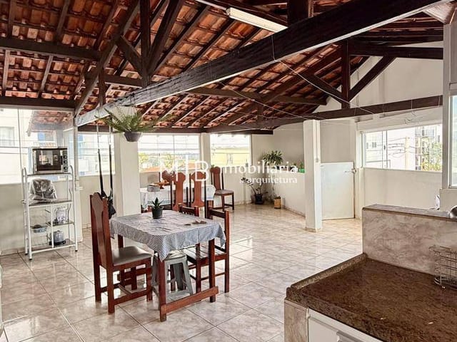 Casa 3 quartos e 2 banheiros, à venda, no bairro Vila Pitangui em Lavras