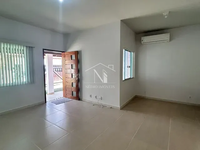 Casa para alugar, no bairro Centro em Maricá
