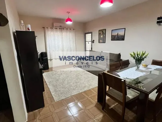 Casa com 200m² 3 quartos e 3 banheiros, à venda, no bairro Centro em São José Dos Campos
