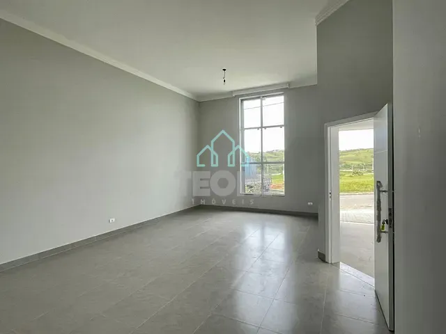 Casa com 250m² 3 quartos e 3 banheiros, à venda, no bairro Itapecerica em Taubaté