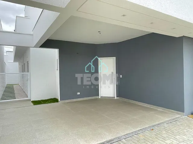 Casa com 250m² 3 quartos e 3 banheiros, à venda, no bairro Itapecerica em Taubaté