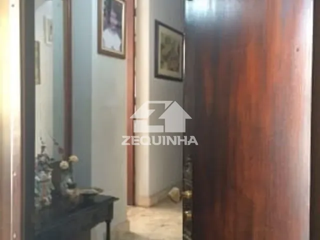 Casa com 250m² 3 quartos e 2 banheiros, à venda, no bairro Centro em Osasco