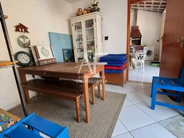 Casa com 192m² 3 quartos e 3 banheiros, à venda, no bairro Jardim Maria Augusta em Taubaté