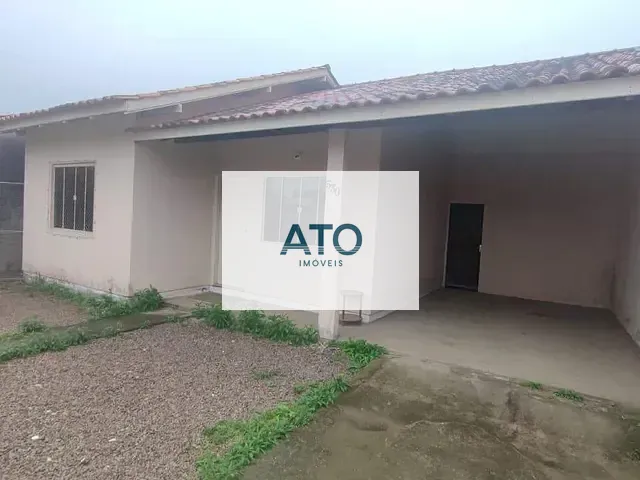 Casa 3 quartos e 2 banheiros, para alugar, no bairro Centro em Tijucas