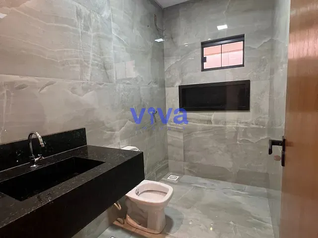 Casa com 209m² 3 quartos e 3 banheiros, à venda, no bairro Cardoso Continuação em Aparecida de Goiânia