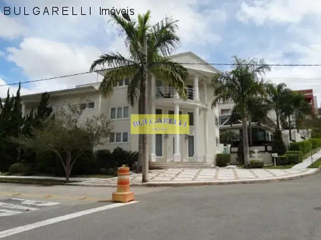 Casa com 1290m² 6 quartos e 15 banheiros, à venda, no bairro Portal do Paraíso II em Jundiaí