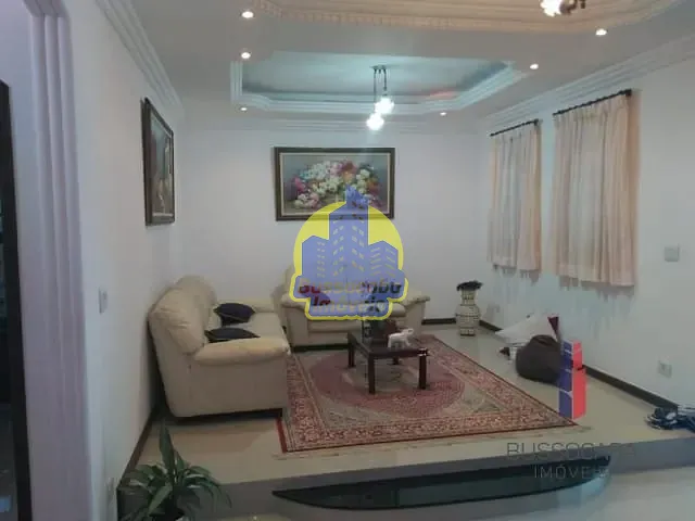 Casa com 490m² 3 quartos e 3 banheiros, à venda, no bairro City Bussocaba em Osasco