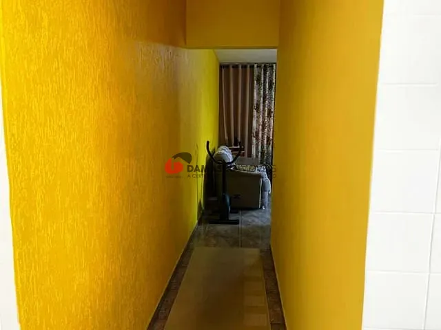 Casa com 144m² 3 quartos e 1 banheiro, à venda, no bairro Santa Paula em São Caetano do Sul
