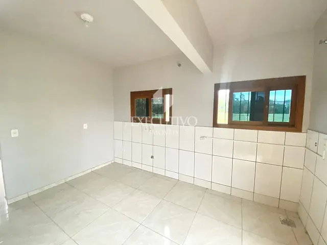 Casa 1 quarto e 1 banheiro, para alugar, no bairro Dom Pedro II em Arroio do Meio