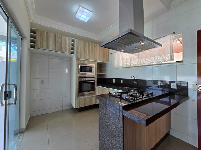 Casa 3 quartos e 2 banheiros, à venda ou para alugar, no bairro Engenho Velho em Nova Odessa