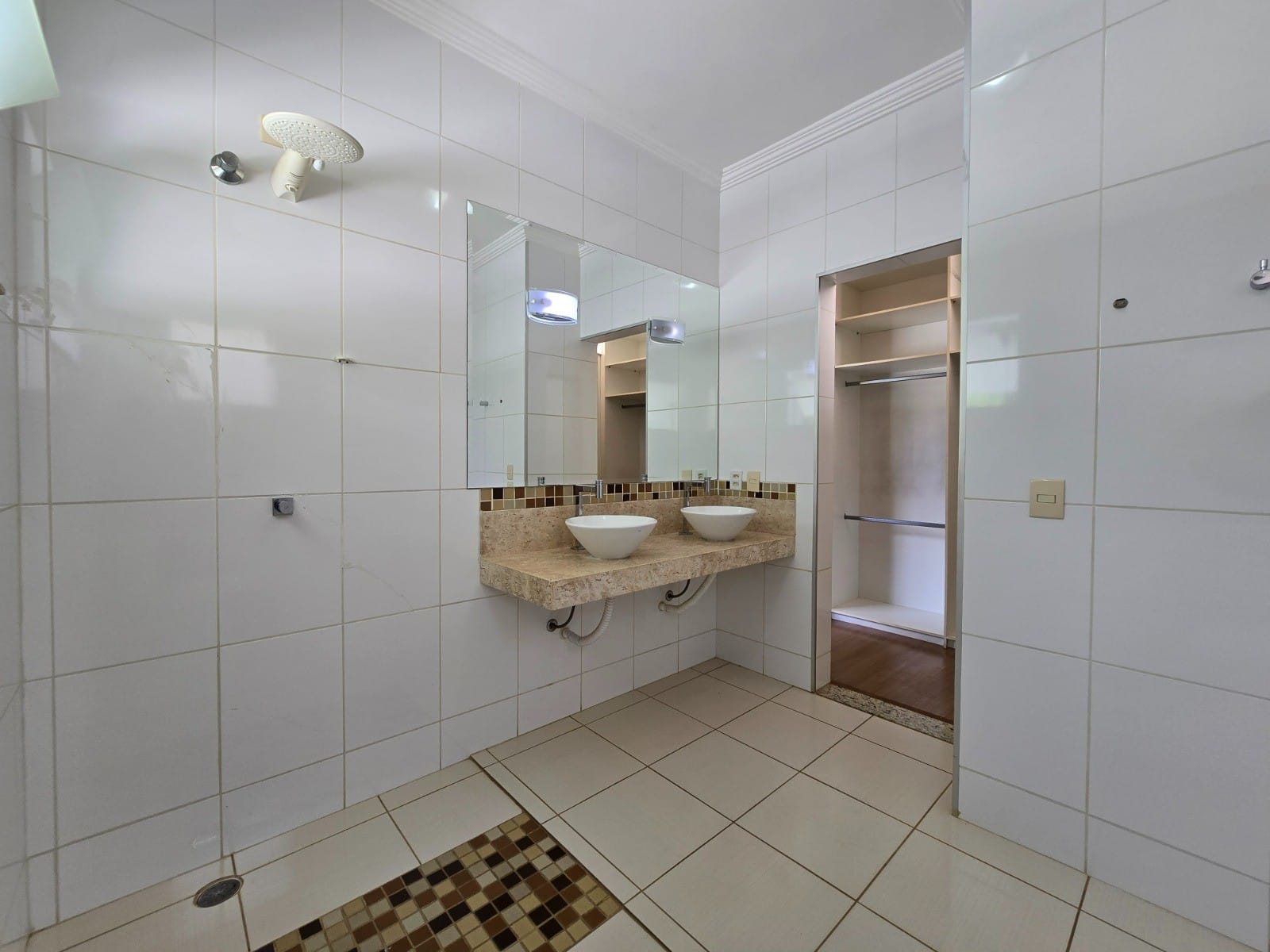 Casa, 3 quartos, 220 m² - Foto 12