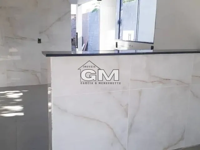 Casa com 300m² 3 quartos e 1 banheiro, à venda, no bairro São Francisco em Jardinópolis