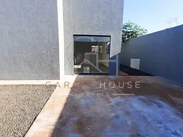 Casa com 300m² 3 quartos e 1 banheiro, à venda, no bairro São Francisco em Jardinópolis