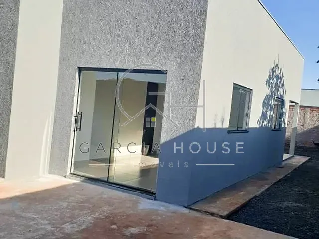 Casa com 300m² 3 quartos e 1 banheiro, à venda, no bairro São Francisco em Jardinópolis