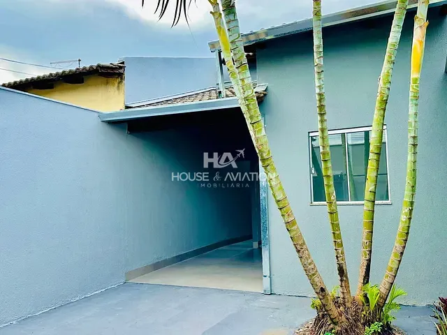 Casa 2 quartos e 2 banheiros, à venda, no bairro Residencial Santa Fé em Goiânia