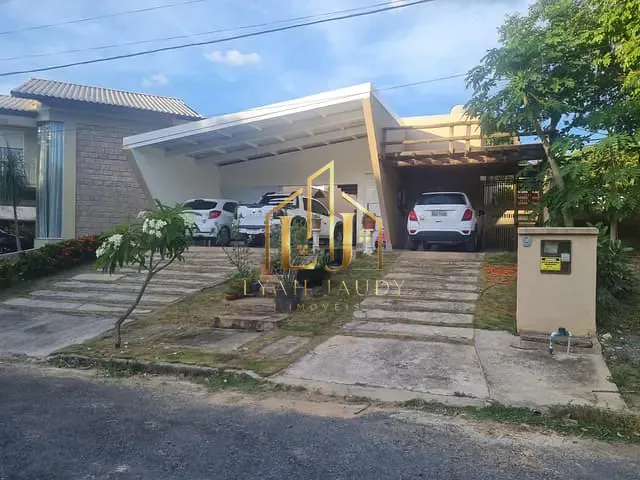Casa com 360m² 4 quartos e 4 banheiros, à venda, no bairro Santa Cruz em Cuiabá