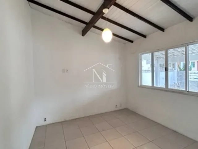 Casa com 360m² 3 quartos e 2 banheiros, à venda, no bairro São José do Imbassaí em Maricá