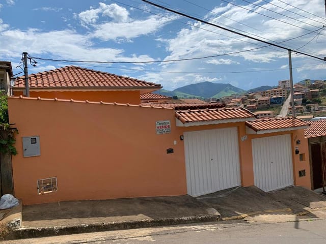 Foto do Casa - Casa com 4 dormitórios à venda, 131 m² por R$ 315.000,00 - Novo Horizonte - Paraisópolis/MG | RUSSI IMÓVEIS
