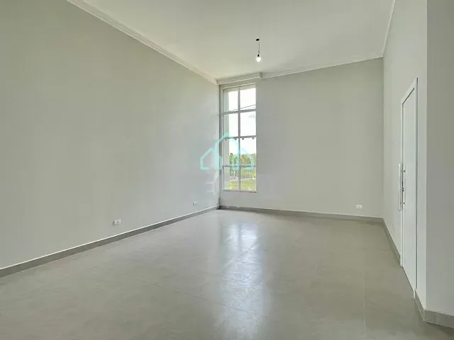 Casa com 250m² 3 quartos e 3 banheiros, à venda, no bairro Itapecerica em Taubaté