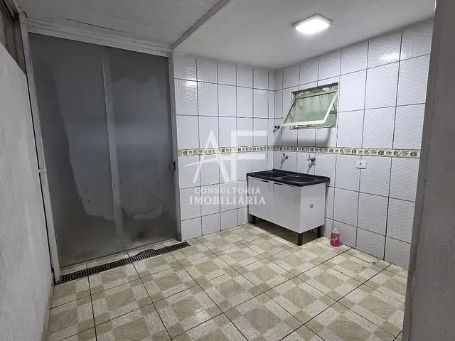 Casa com 175m² 3 quartos e 2 banheiros, à venda, no bairro Jardim Gurilândia em Taubaté
