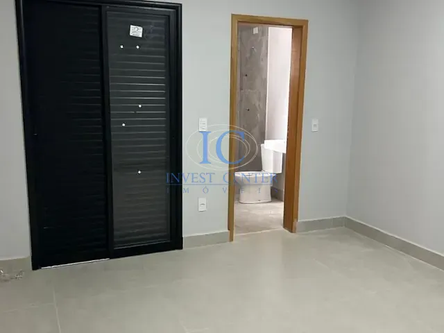 Casa com 150m² 3 quartos e 2 banheiros, à venda, no bairro Jardim Nova  Veneza em Indaiatuba