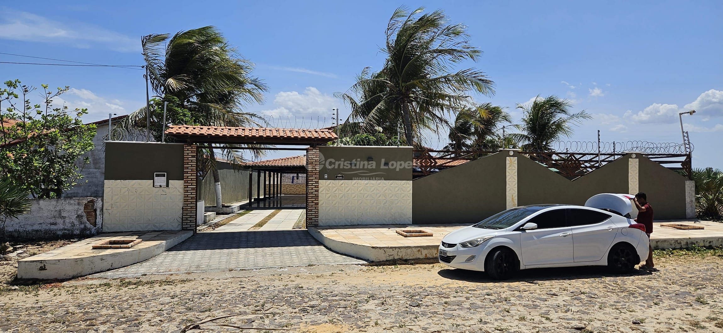 Casa à venda com 4 quartos, 150m² - Foto 4