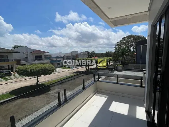 Casa com 350m² 3 quartos e 4 banheiros, à venda, no bairro Urumanduba em Santarém