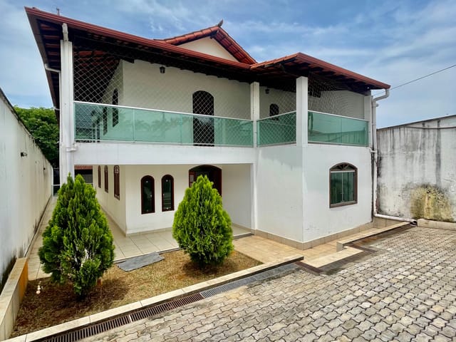 Foto do Casa - Casa com 03 quartos, sendo duas suítes, espaço gourmet e 10 vagas, Bairro Garças, Pampulha, Belo Horizonte, Minas Gerais | Deltalar Imóveis