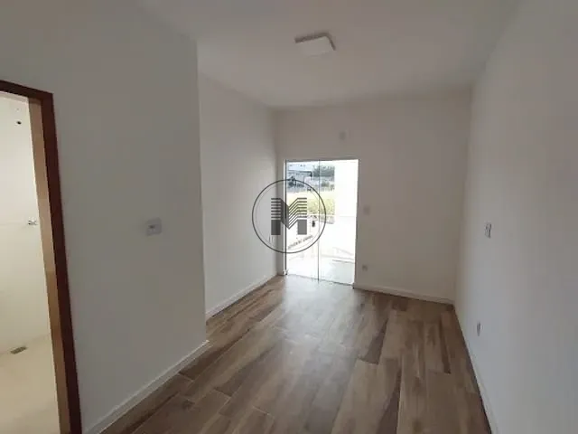 Casa com 135m² 2 quartos e 3 banheiros, à venda, no bairro Jardim Ícaro em Guaratinguetá