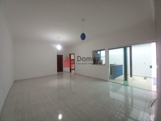 Casa à venda, no bairro Crispim em Pindamonhangaba