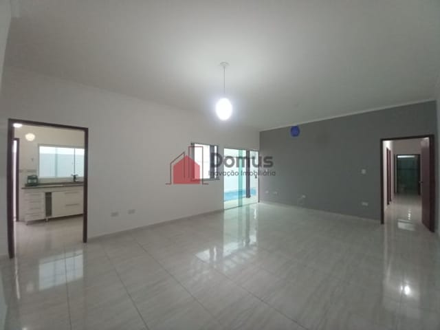Casa à venda, no bairro Crispim em Pindamonhangaba