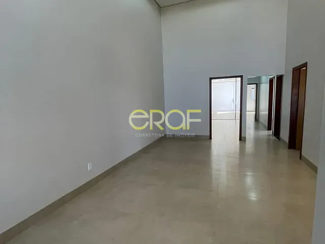 Casa com 210m² 3 quartos e 2 banheiros, à venda, no bairro Setor de Chácaras Sul em Formosa