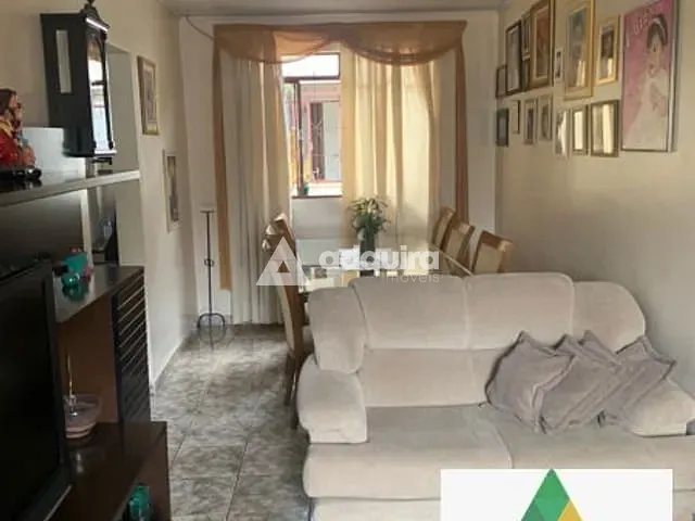 Casa com 429m² 4 quartos e 2 banheiros, à venda, no bairro Uvaranas em Ponta Grossa