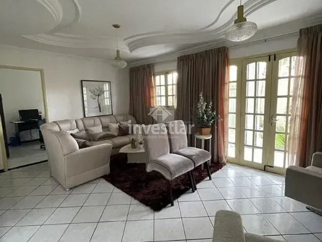 Casa 4 quartos e 2 banheiros, à venda, no bairro Santa Cruz em Campina Grande