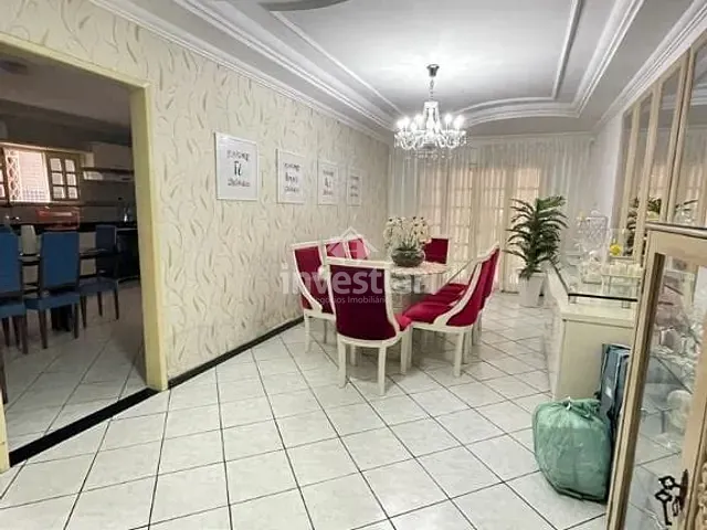 Casa 4 quartos e 2 banheiros, à venda, no bairro Santa Cruz em Campina Grande