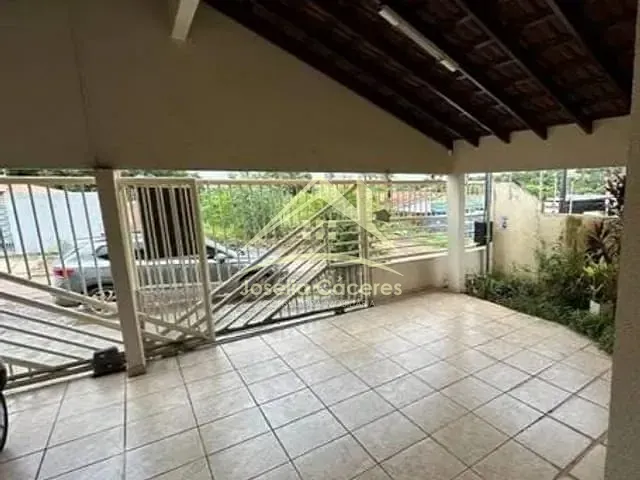 Casa com 360m² 3 quartos e 2 banheiros, à venda, no bairro Jardim Glória l em Várzea Grande