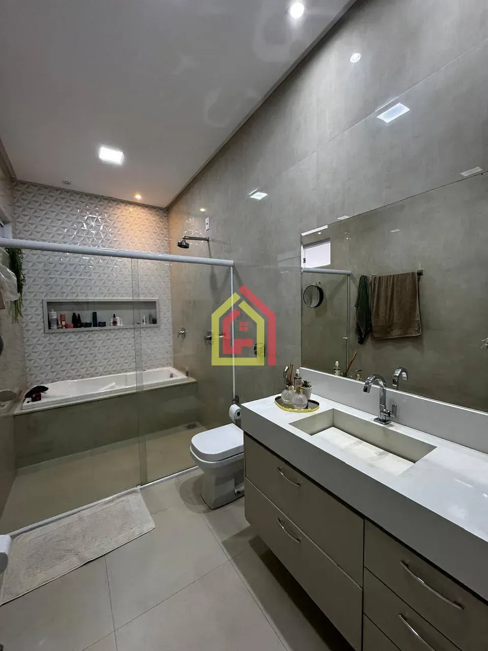 Casa à venda com 3 quartos, 3 suítes, 3 vagas e 280m² no Belo Horizonte, Marabá (PA) — foto 14 de 19