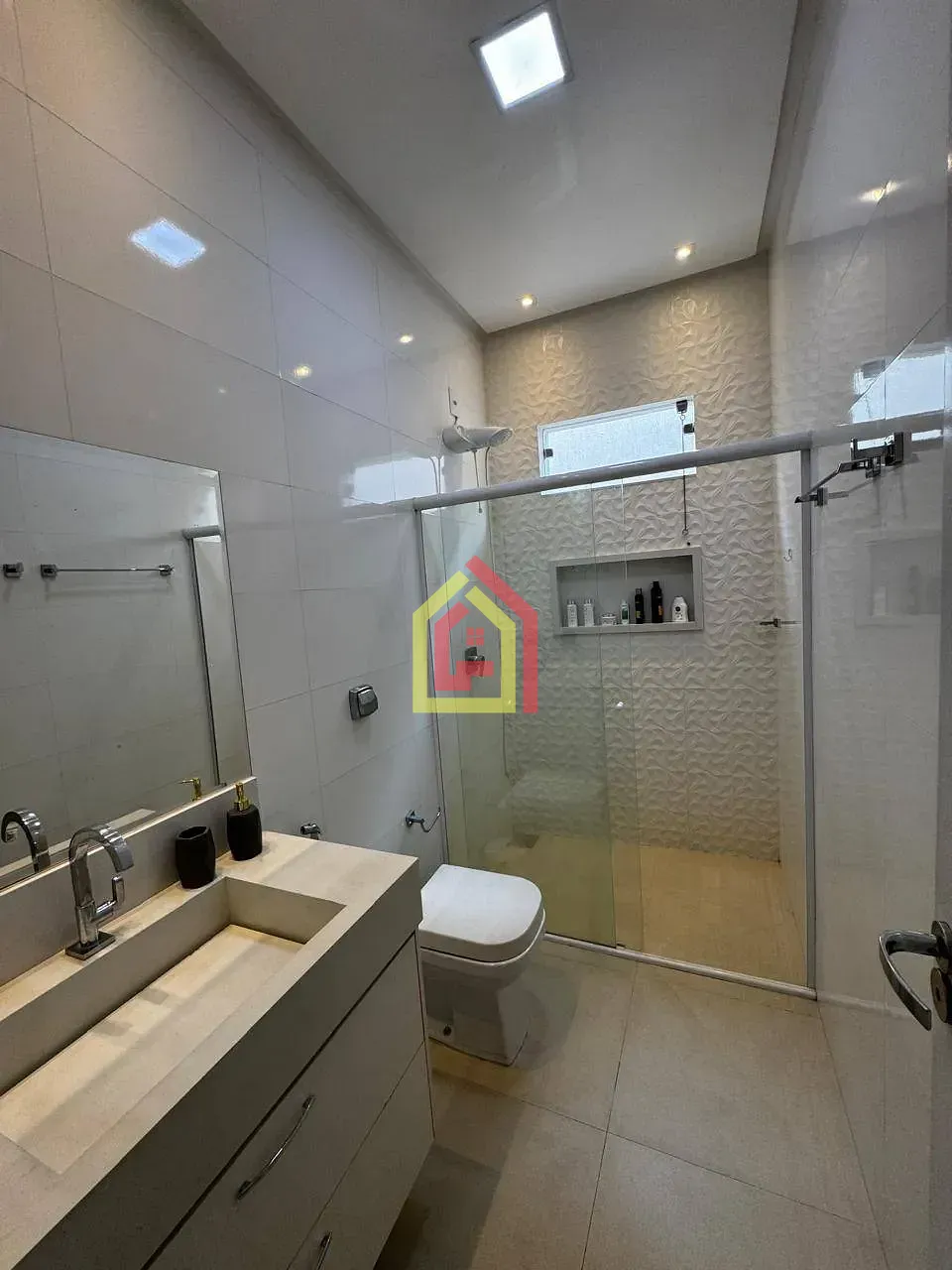 Casa à venda com 3 quartos, 3 suítes, 3 vagas e 280m² no Belo Horizonte, Marabá (PA) — foto 12 de 19