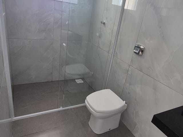 Casa com 210m² 3 quartos e 2 banheiros, à venda, no bairro Jardim Curitiba em Sinop