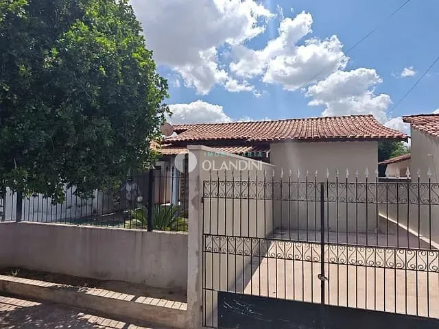 Casa com 300m² 2 quartos e 1 banheiro, para alugar, no bairro Jardim de Faveri em Artur Nogueira
