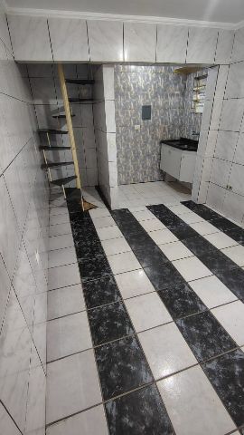 Casa com 60m² 1 quarto e 1 banheiro, para alugar, no bairro Jardim Santa Margarida em São Paulo