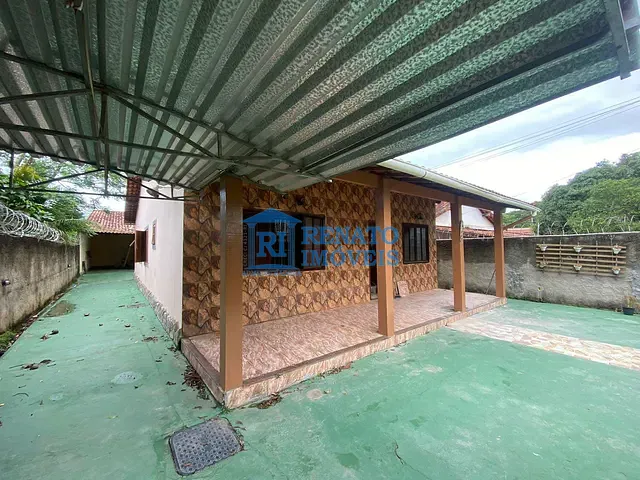 Casa 5 quartos e 4 banheiros, à venda, no bairro Jacaroá em Maricá