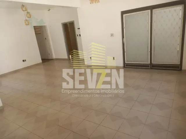 Casa com 275m² 3 quartos e 2 banheiros, à venda, no bairro Vila Santa Tereza em Bauru