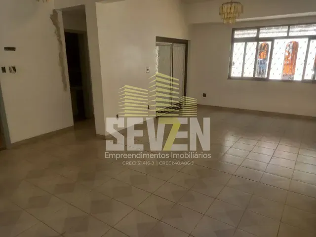Casa com 275m² 3 quartos e 2 banheiros, à venda, no bairro Vila Santa Tereza em Bauru